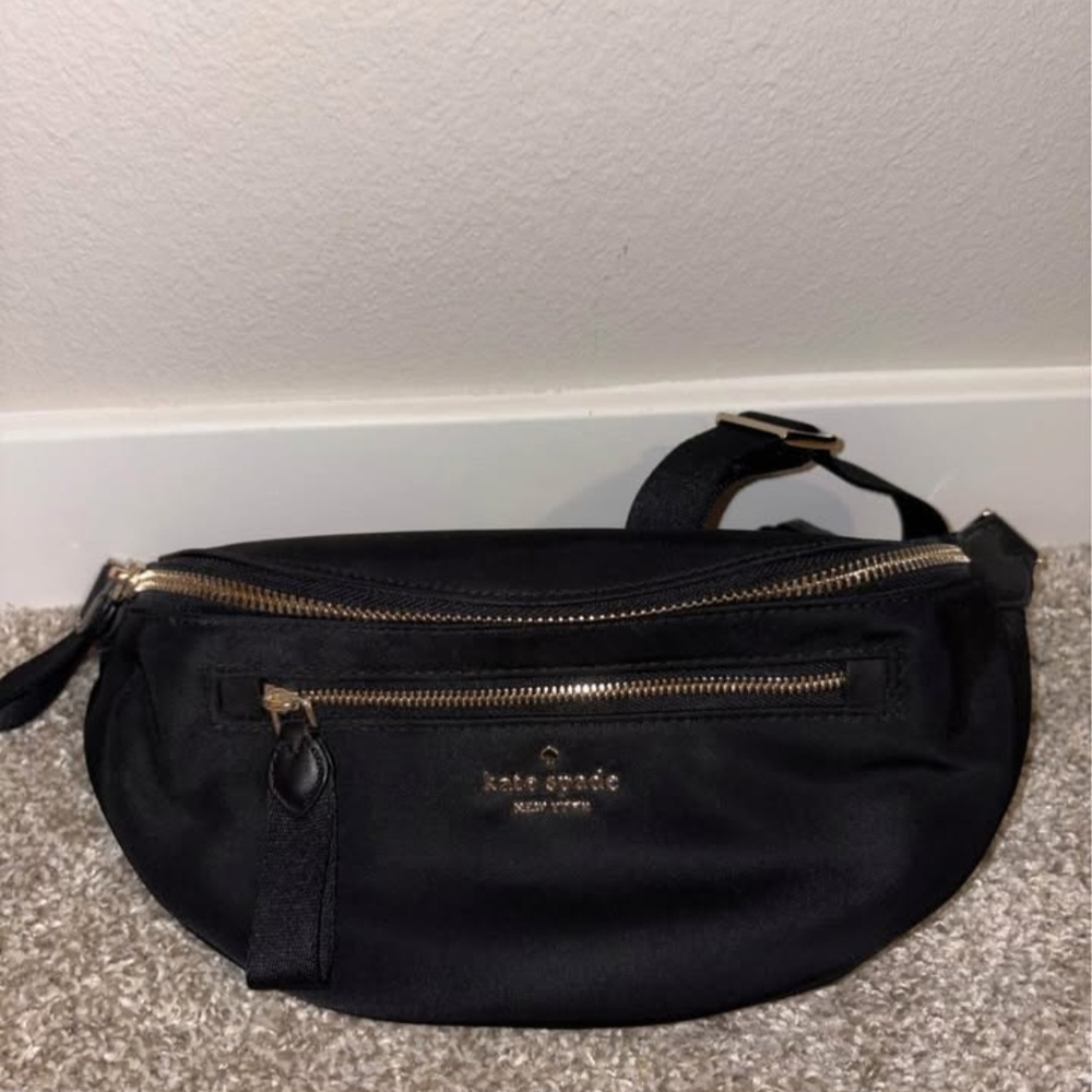 Kate Spade Chelsea Belt BagNylon material Black